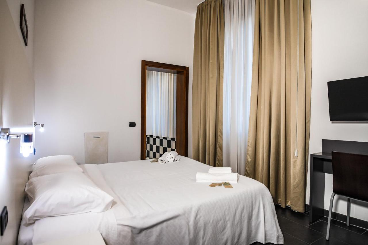 Zen Hotel Ferrara Ngoại thất bức ảnh