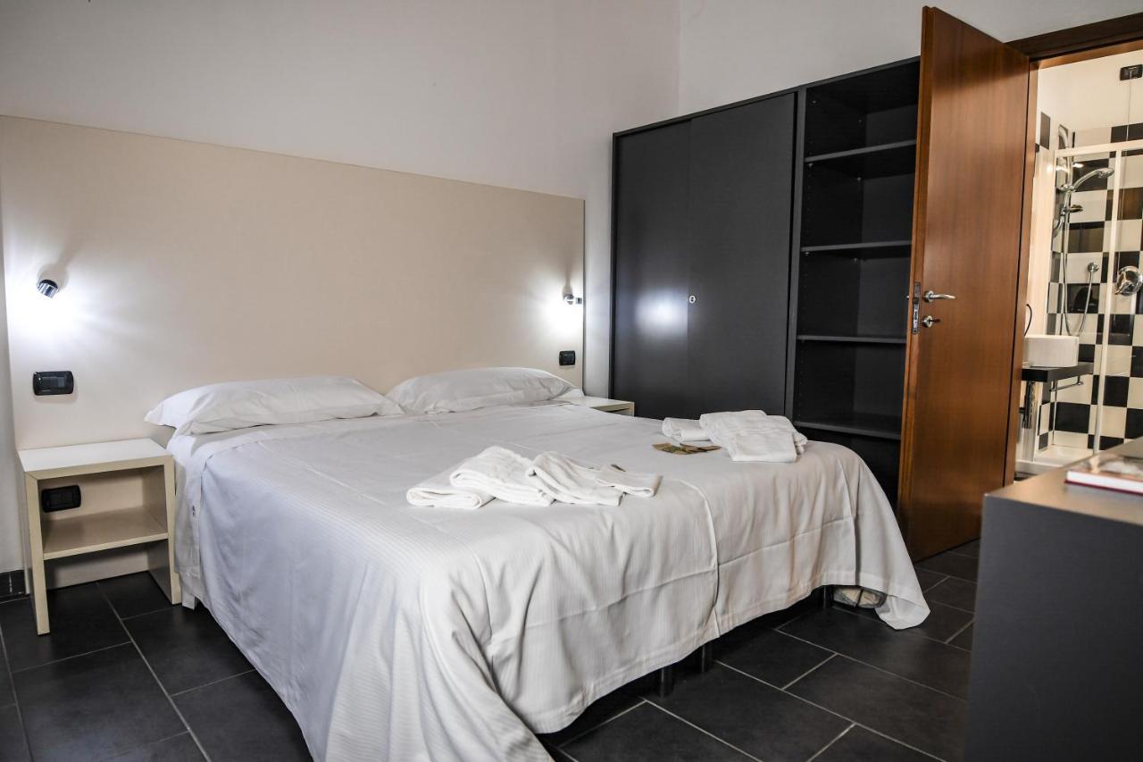 Zen Hotel Ferrara Ngoại thất bức ảnh