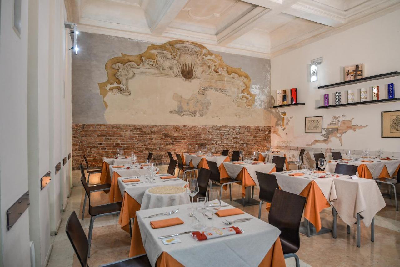 Zen Hotel Ferrara Ngoại thất bức ảnh